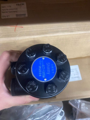 Насос-дозатор рулевого управления (5,0 - 7,0 т) AMP ULT (BZZ1-E200BA-G00/GR501-211000-000)