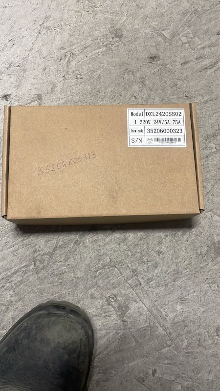 35206000323 Зарядное устройство