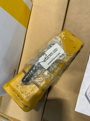 ROCR-1U3302 Коронка Caterpillar  1U3302 с крепежом