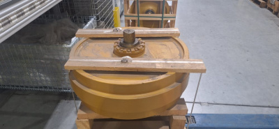 CR4530 Колесо направляющее D8N (SNCR4530)