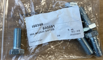 500091 Болт 