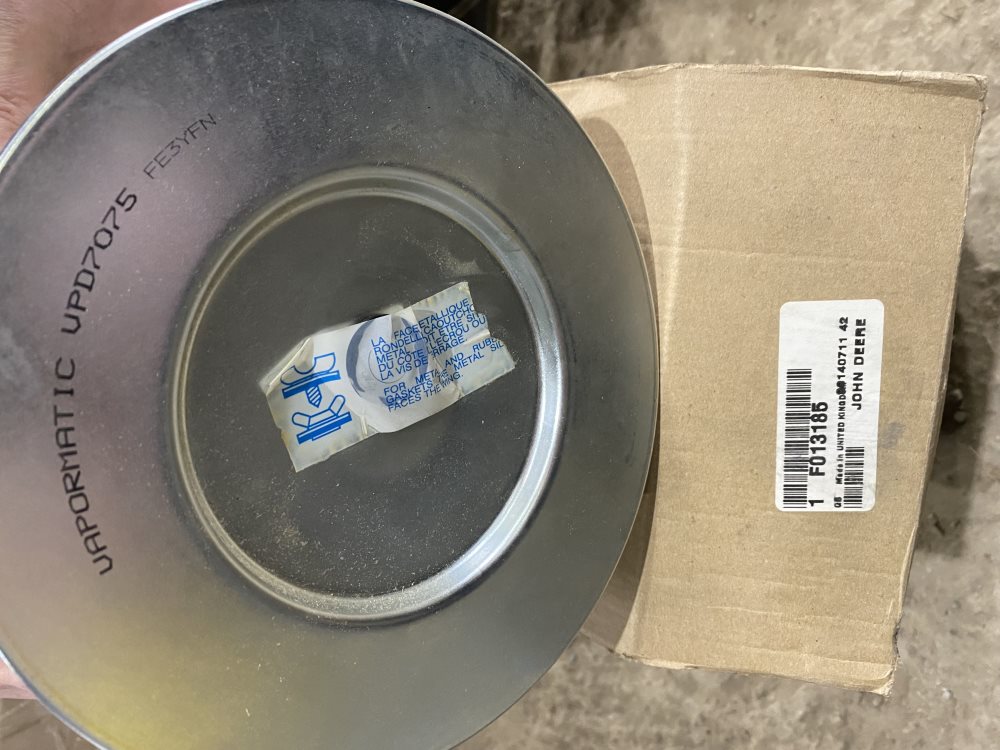 F013185 Фильтр воздушный John Deer