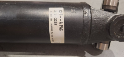 CA3043262 вал 304-3262, 3043262